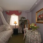 Humboldt House Bed & Breakfast