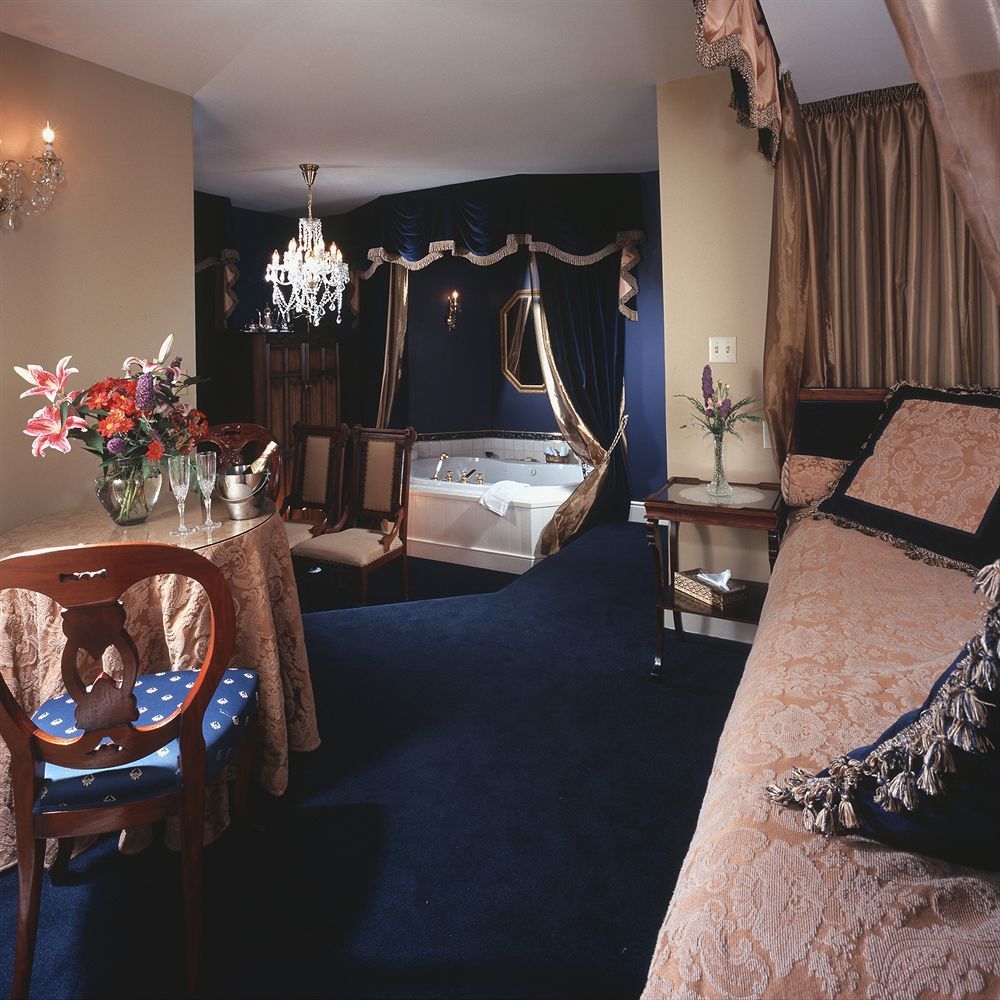 Humboldt House 4* Victoria
